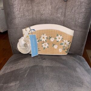 NWT Draper James Emma White Willow Embroidered Crossbody Handbag